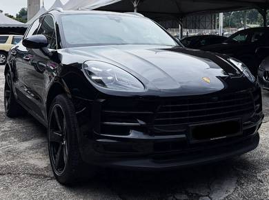 Porsche Macan in Damansara, KUL
