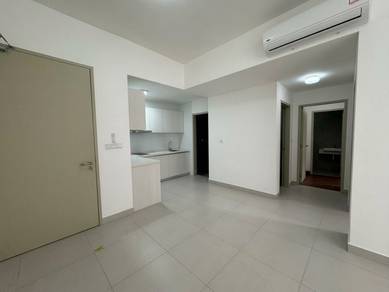 Service Residence For Sale in Majestic Maxim