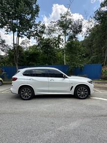 BMW X5 xDRIVE45e in Batu Caves, SGR