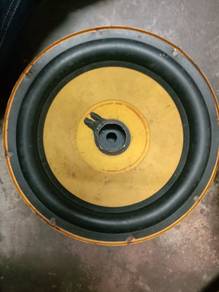 speaker bass