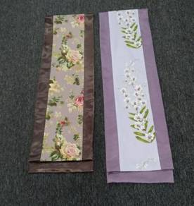 Table runners