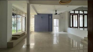 Semi-Detached House For Sale in Taman Desa,KUL