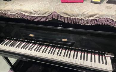 Piano Kawai