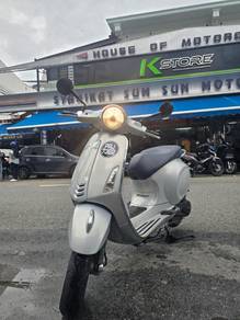 Vespa Primavera 150