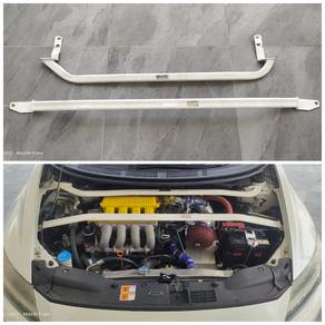 Honda CR-Z – Front Strut Bar / Front Tower Bar