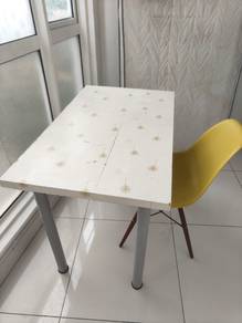 set meja(IKEA)dan kerusi