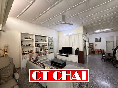 Semi-Detached House For Sale in Jelutong,PNG