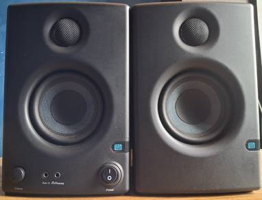 PreSonus Eris E3.5 Near Field Studio Monitors