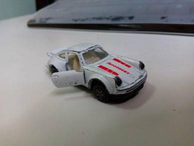 Vintage CF303 Porsche 911 Turbo