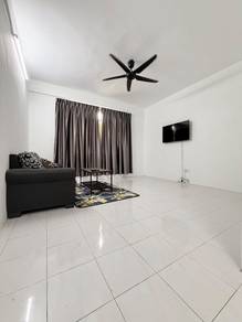 Apartment For Rent in Sri Awana Townhouse