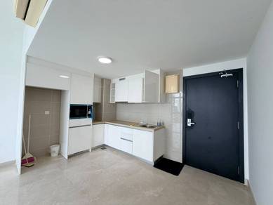 Condominium For Sale in Paradiso Nuova (Merak Kayangan)
