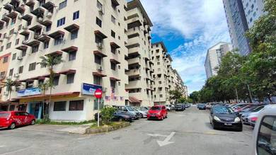 Apartment For Sale in Aman Putra Apartment