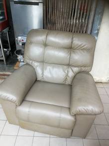 Leather Single Seater Large Laying Chair TZ411