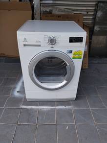 Electrolux heat pump dryer pengering baju 8.0.kg