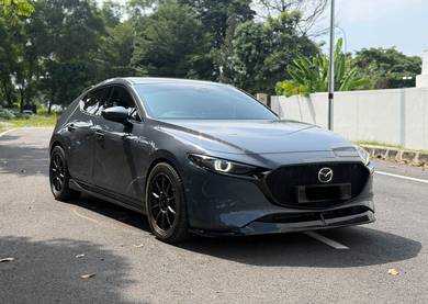 Mazda 3 GVC PLUS HIGH PLUS in Bandar Puteri Puchong, SGR