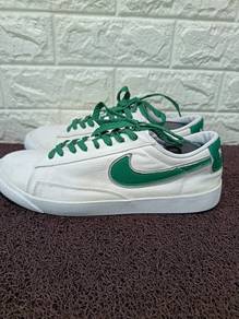 uk8.5 Nike Blazer Low Hawkins High