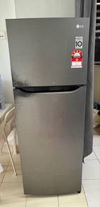 Peti Ais LG Inverter