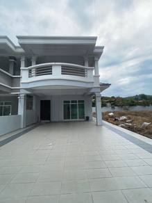 Semi-Detached House For Sale in Balik Pulau,PNG