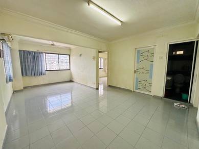 Apartment For Sale in Taman Seri Hijau
