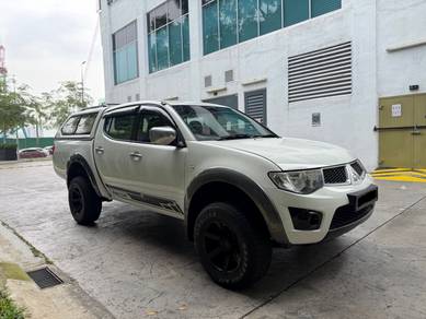 Mitsubishi Triton STANDARD in Bangi, SGR