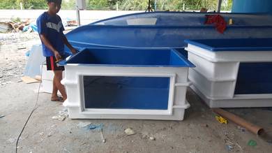 Fiberglass Fish tank / Top Filter ( offer )