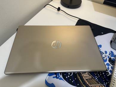 HP like new laptop for sale