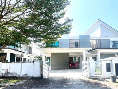 Semi-Detached House For Sale in Nilai,NSN