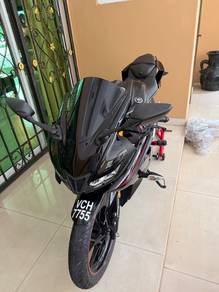 Yamaha R15