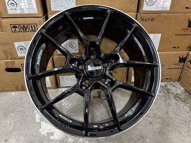 New rim 18x8.5jj Volk rays G025 fc fe hrv cx30