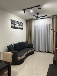 Service Residence For Rent in Emerald 9