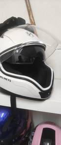 Hnj Fullface Helmet with drinking bottle access 