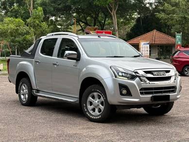 Isuzu D-Max STANDARD 4x4 (AT-P) in Johor Bahru, JHR