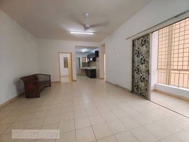 Apartment For Rent in Kasuarina Apartment