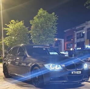 BMW 320i 20i (CBU) in Johor Bahru, JHR