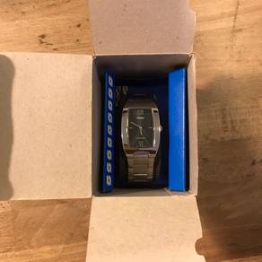 Casio MTP-1165 WATCH 100% ORIGINAL USE