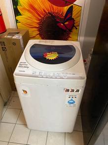 TOSHIBA 7.2kg Washing Machine 6st1Cn4
