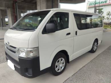 Toyota Hiace in Serdang, KUL