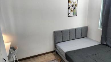 Room in Kajang, SGR