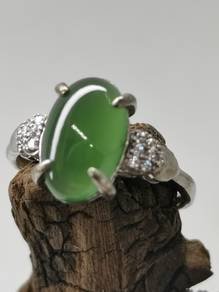 Giok Jadeite Jed Hijau Tua Glassy Ice Burma Gred A