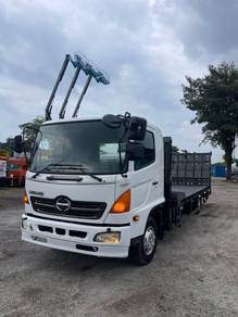 Hino 500 24FT Self Loader