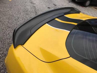 Ford Mustang GT350 Rear Trunk Spoiler Carbon Fiber