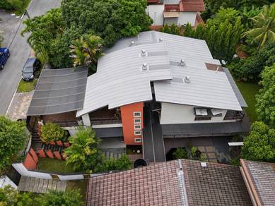 Bungalow House For Sale in Petaling Jaya,SGR
