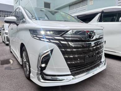 Toyota Alphard Z in KL City, KUL