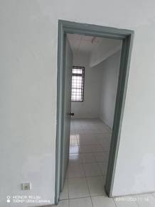 Apartment For Sale in Taman Koperasi Cuepacs