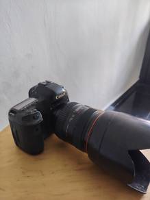 canon 5d mark iii with 24-70mm 2.8