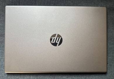 HP Laptop 15-fc0xxx (like new)