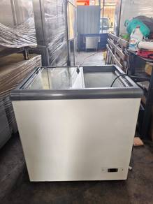 chest freezer *250L