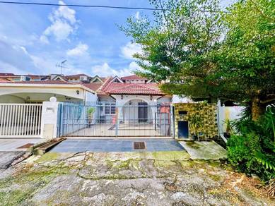 1.5-storey Terraced House For Sale in Subang Jaya,SGR