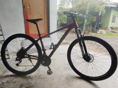 dalam keadaan baik 9/10