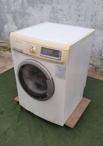 A477  Mesin Basuh Electrolux 8kgs EWF 10831